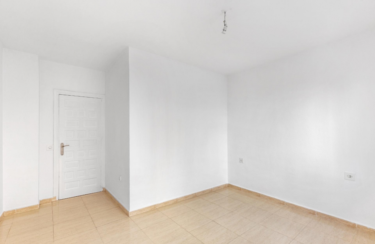 Rynek wtórny - Apartament - Torrevieja - Puerto Deportivo