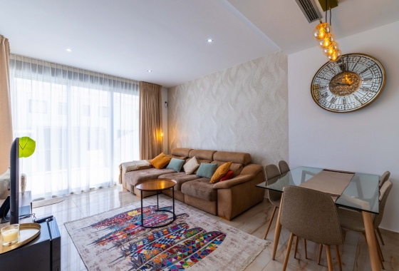 Rynek wtórny - Villa / House - Ciudad Quesada