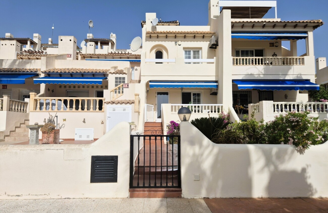Rynek wtórny - Szeregowiec - Orihuela Costa - Costa Blanca