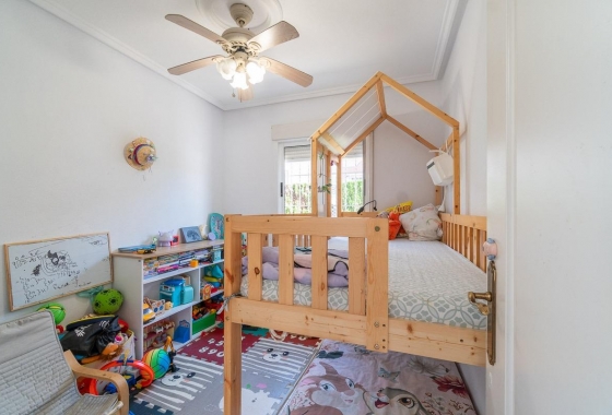 Rynek wtórny - Villa - Orihuela Costa - Punta Prima