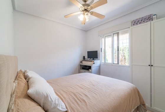 Rynek wtórny - Villa - Orihuela Costa - Punta Prima