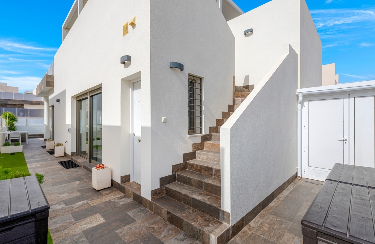 Rynek wtórny - Villa - Orihuela Costa - Villamartín