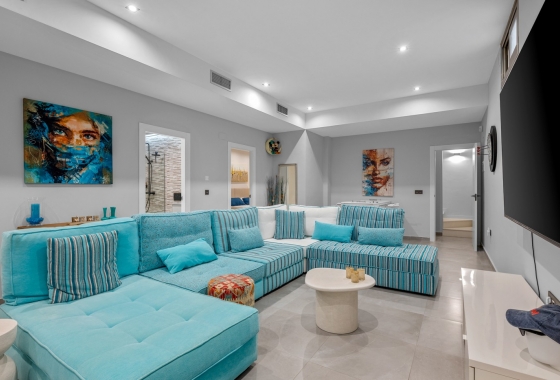 Rynek wtórny - Villa - Orihuela Costa - Villamartín
