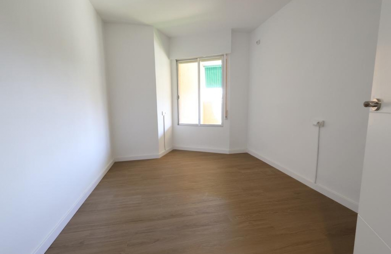 Rynek wtórny - Apartament - Orihuela Costa - La Zenia