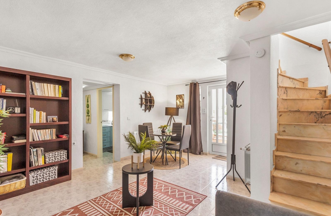 Reventa - Villa - Torrevieja - Los Balcones