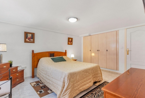 Reventa - Villa - Torrevieja - Los Balcones