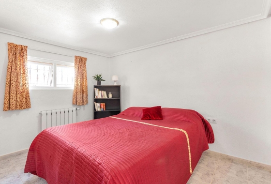 Reventa - Villa - Torrevieja - Los Balcones