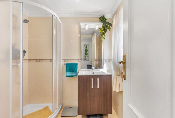Reventa - Villa - Torrevieja - Los Balcones