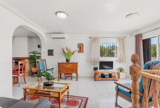 Reventa - Villa - Torrevieja - Los Balcones