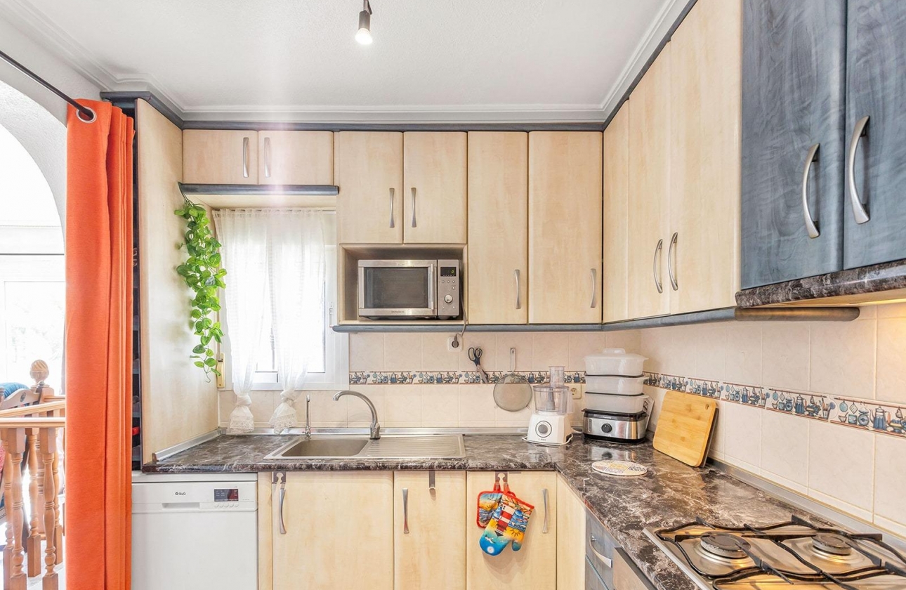 Reventa - Villa - Torrevieja - Los Balcones