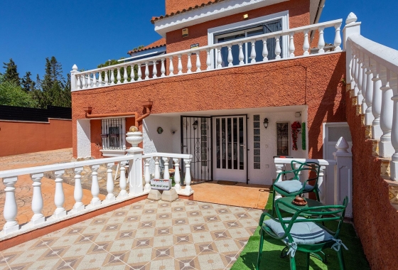 Reventa - Villa - Torrevieja - Los Balcones