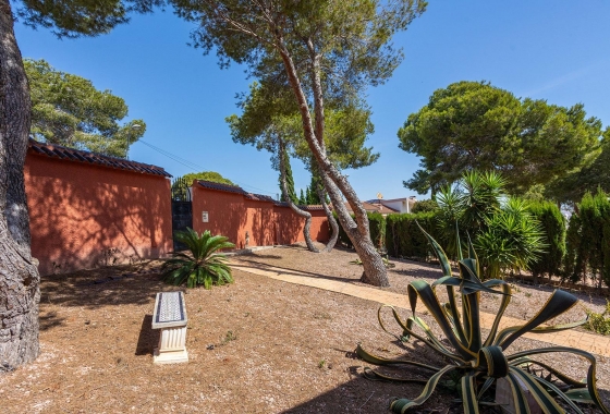 Reventa - Villa - Torrevieja - Los Balcones