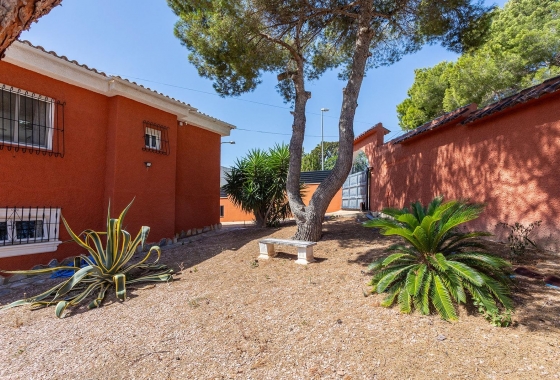 Reventa - Villa - Torrevieja - Los Balcones
