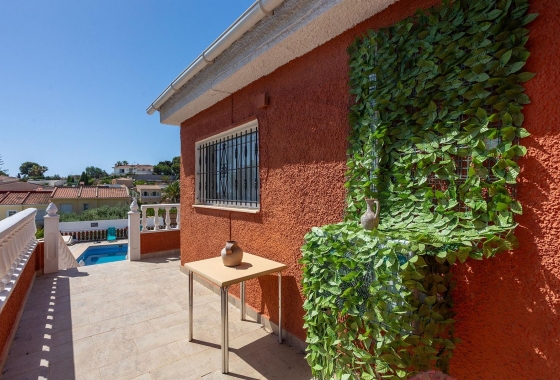Reventa - Villa - Torrevieja - Los Balcones