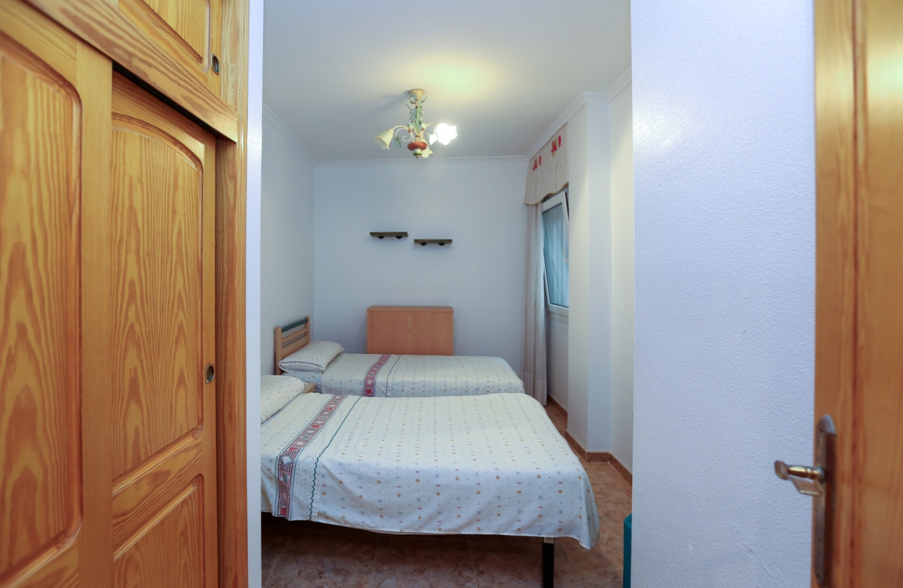 Resale - Apartment - Torrevieja - La Mata