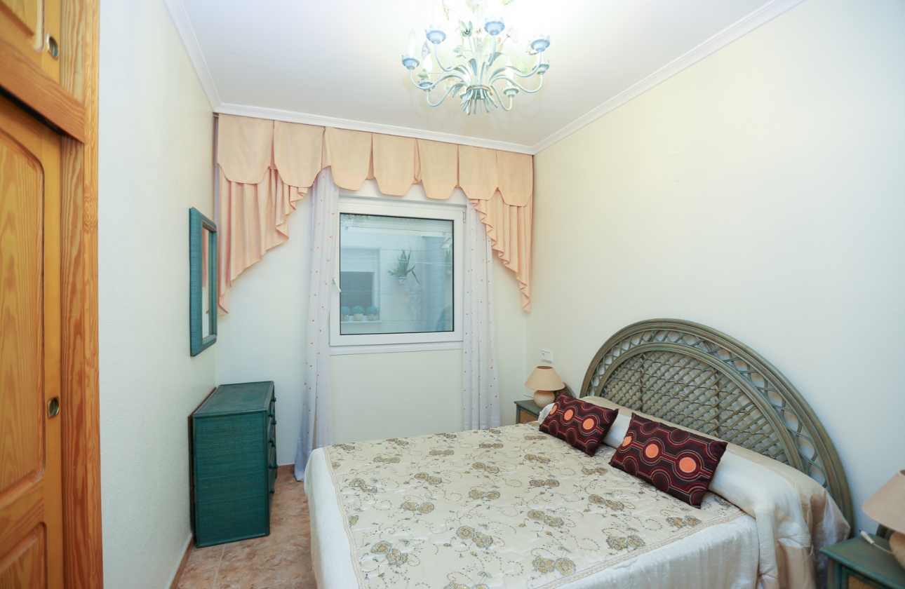 Resale - Apartment - Torrevieja - La Mata