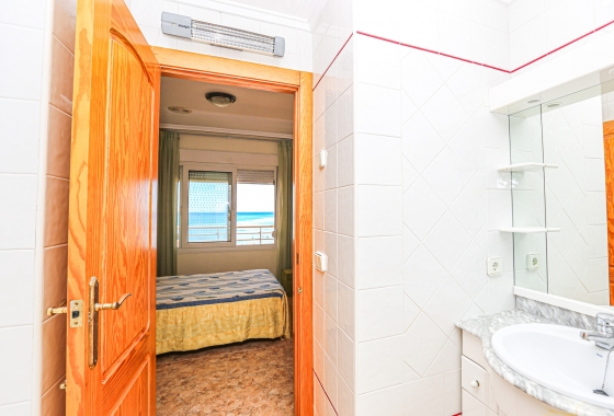 Resale - Apartment - Torrevieja - La Mata