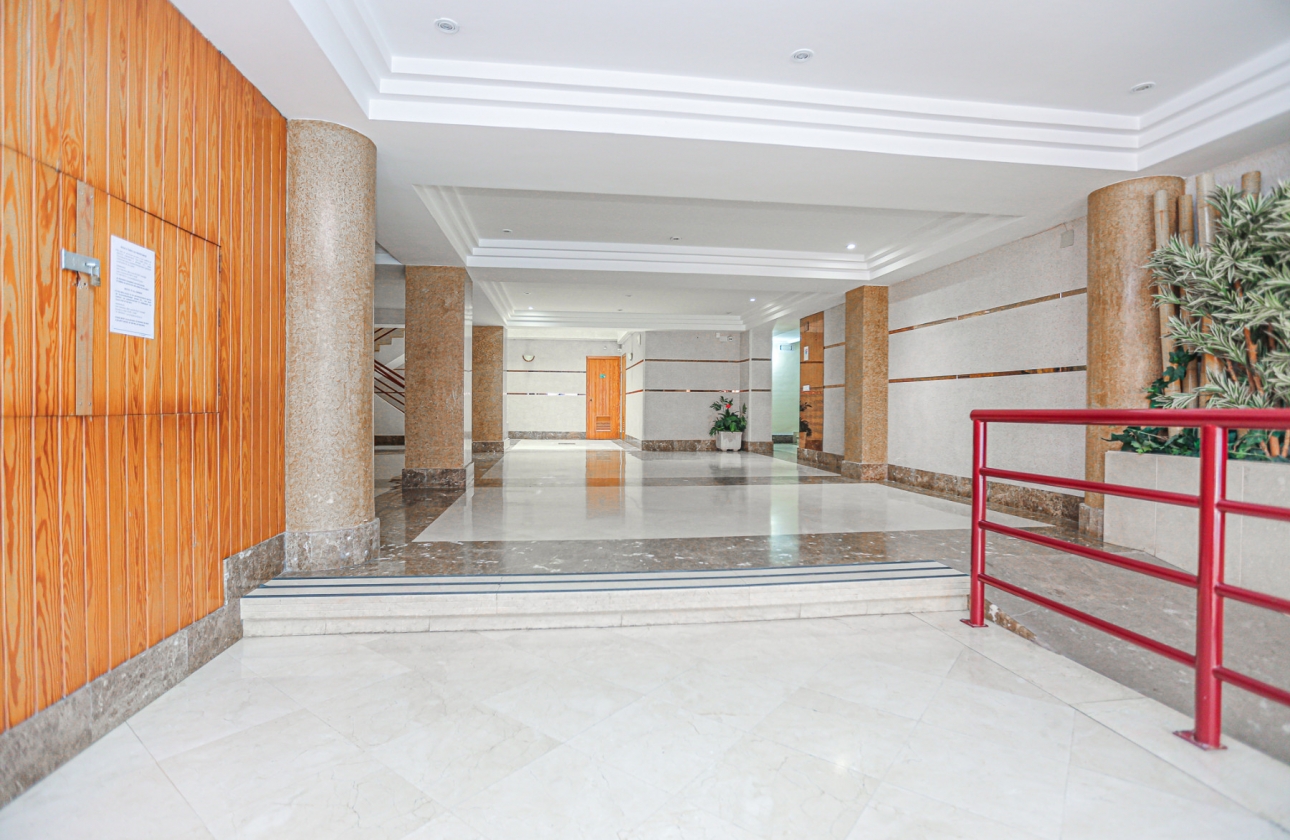 Resale - Apartment - Torrevieja - La Mata