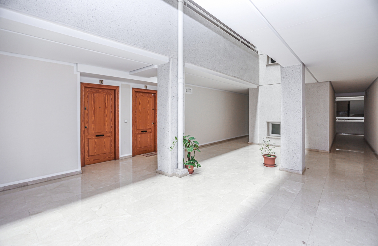 Resale - Apartment - Torrevieja - La Mata