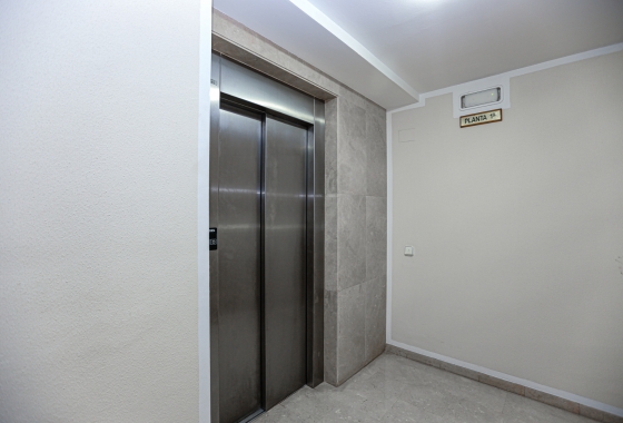 Resale - Apartment - Torrevieja - La Mata
