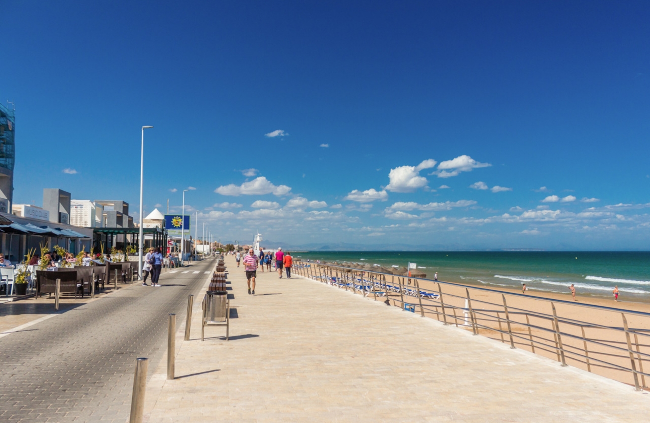 Resale - Apartment - Torrevieja - La Mata