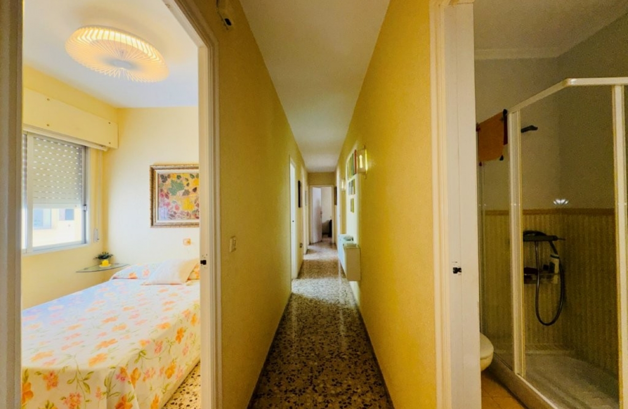 Resale - Apartment - Torrevieja - La Mata