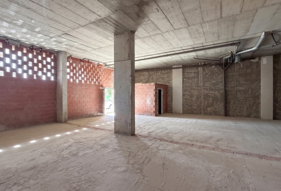 Resale - Local comercial - Torrevieja - La Mata