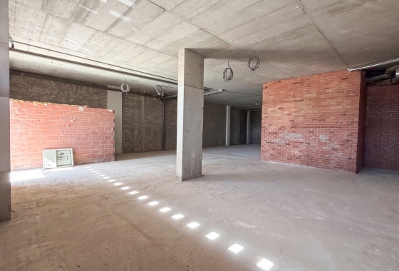 Resale - Local comercial - Torrevieja - La Mata