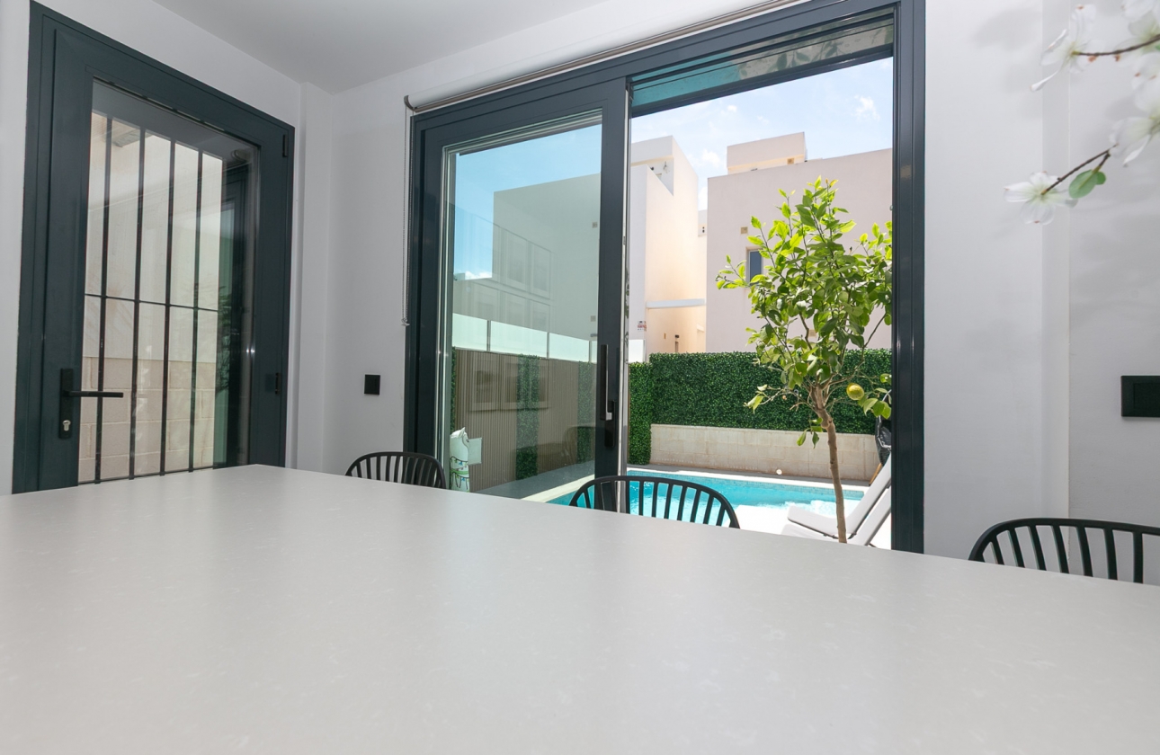 Resale - Villa - Orihuela Costa - Pau 26