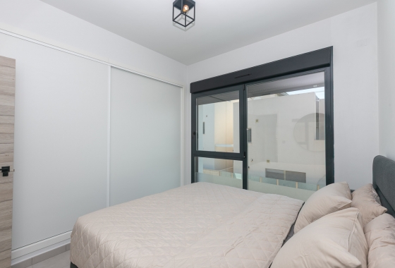 Resale - Villa - Orihuela Costa - Pau 26