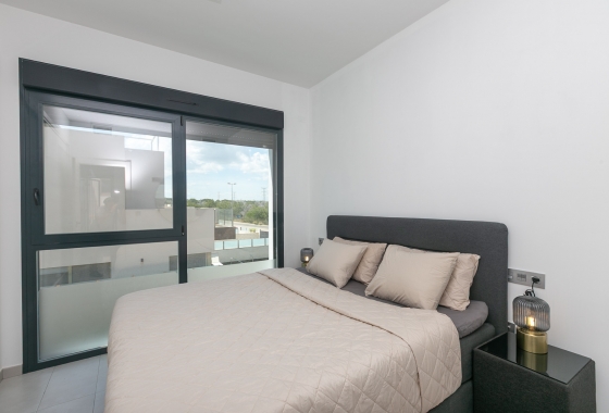 Resale - Villa - Orihuela Costa - Pau 26