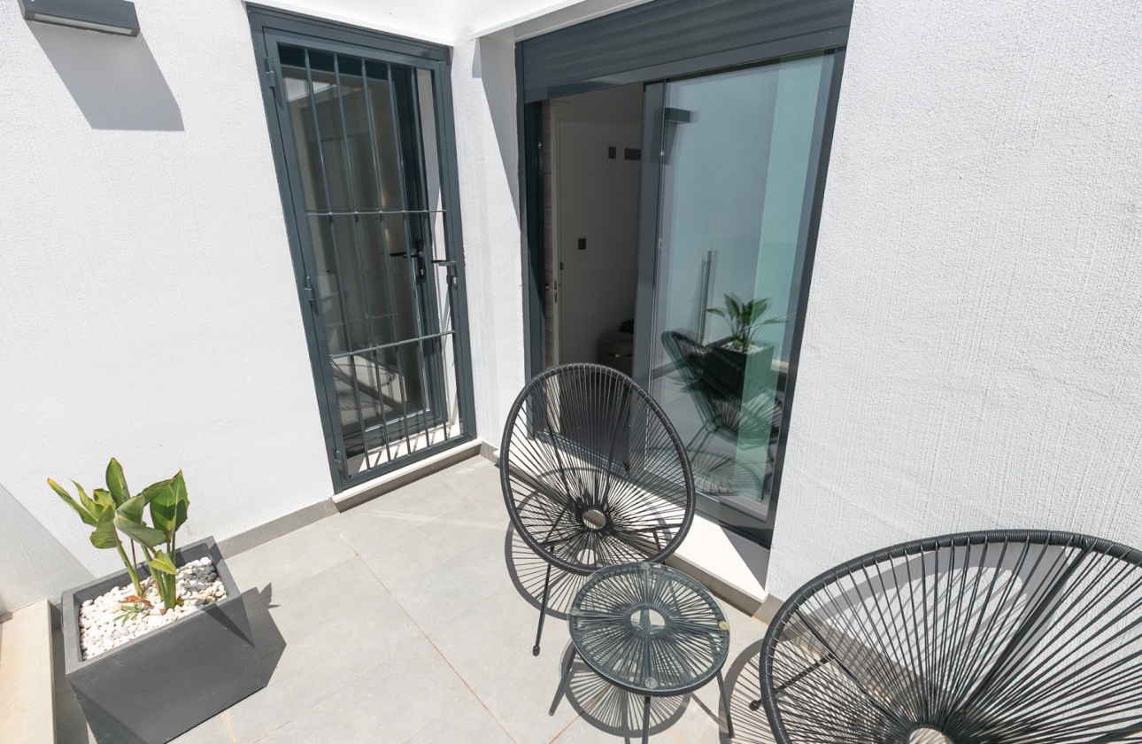 Resale - Villa - Orihuela Costa - Pau 26
