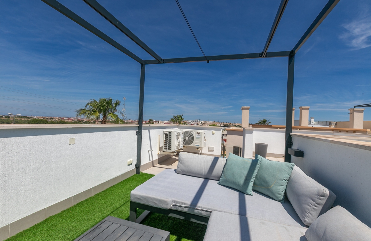 Resale - Villa - Orihuela Costa - Pau 26