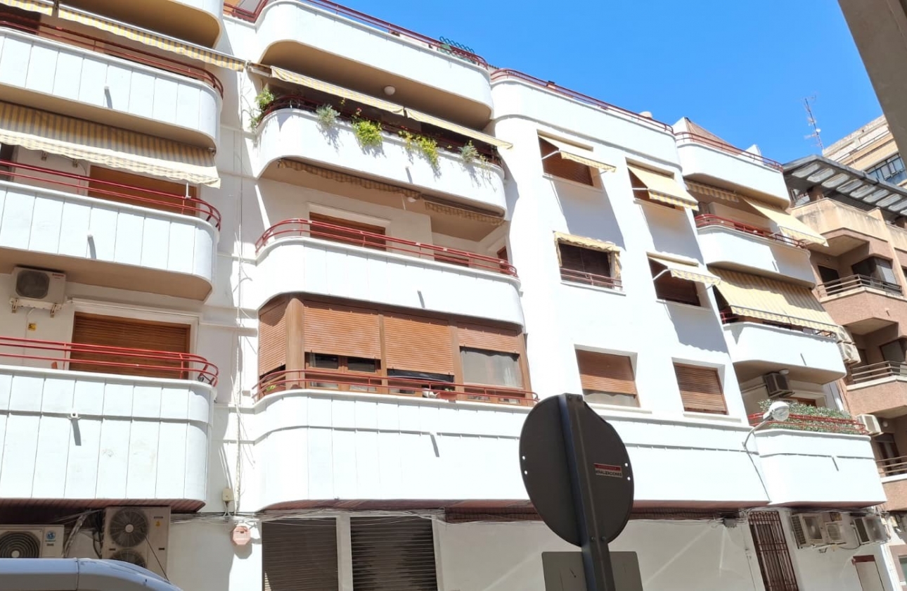 Resale - Apartment - Orihuela - Zona Centro
