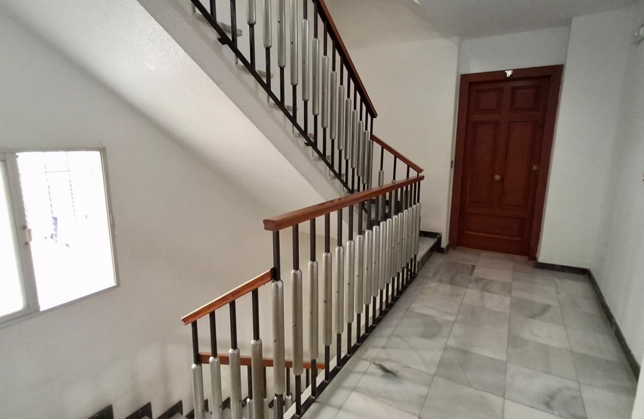 Resale - Apartment - Orihuela - Zona Centro