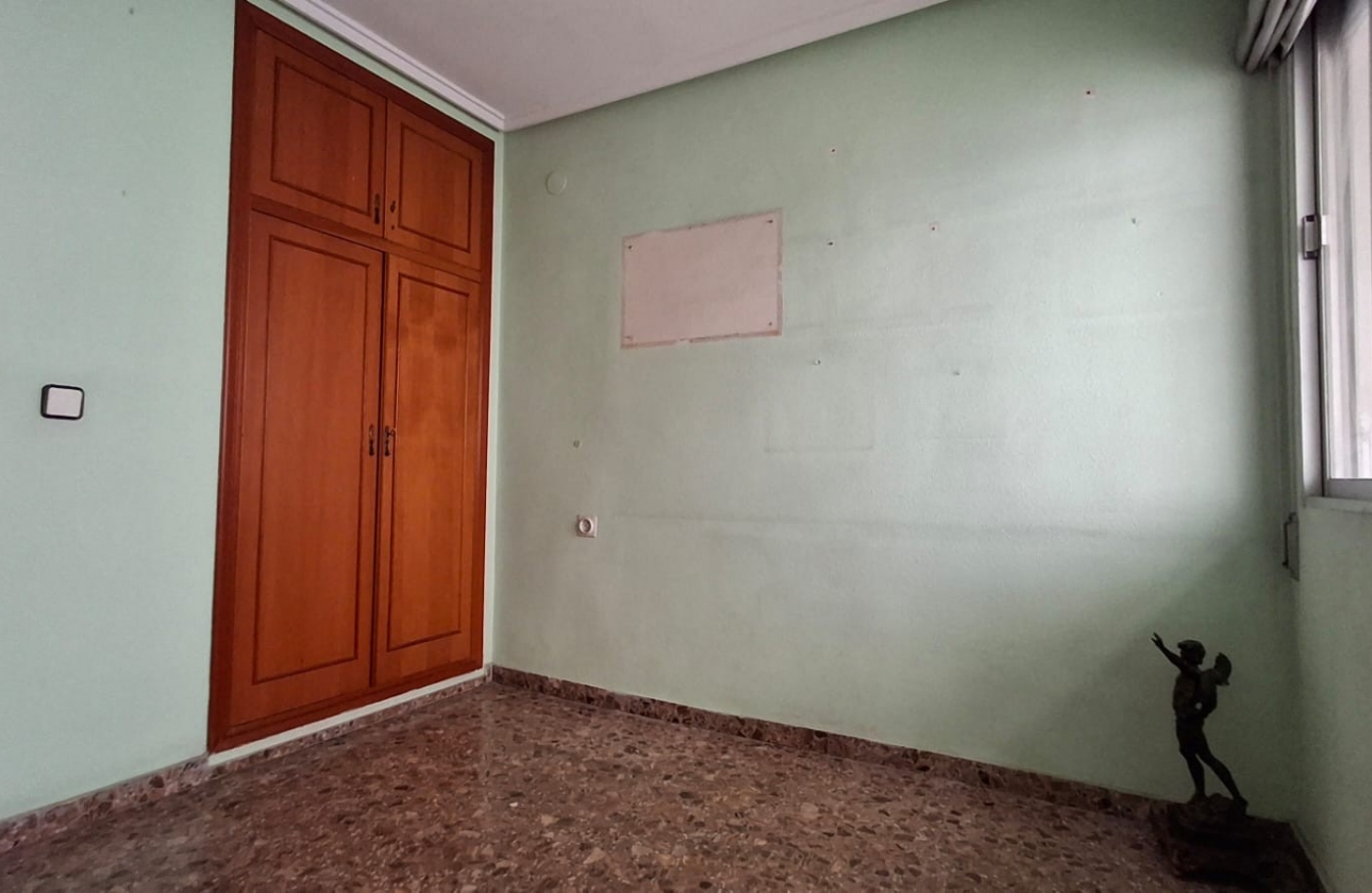 Resale - Apartment - Orihuela - Zona Centro