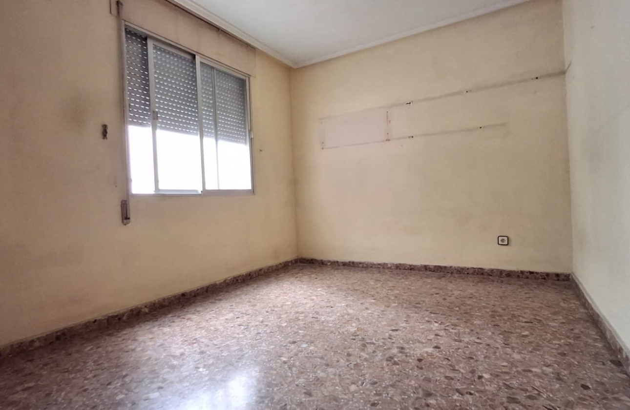 Resale - Apartment - Orihuela - Zona Centro