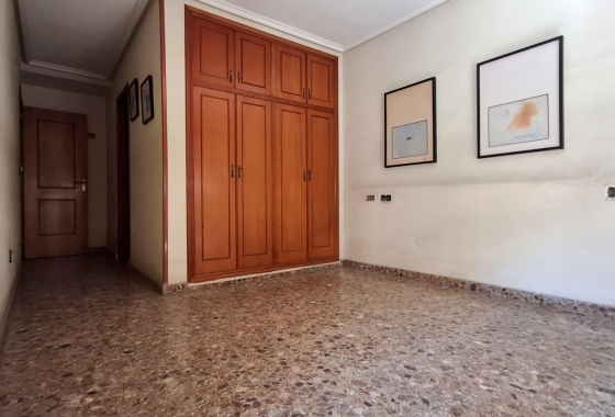 Resale - Apartment - Orihuela - Zona Centro