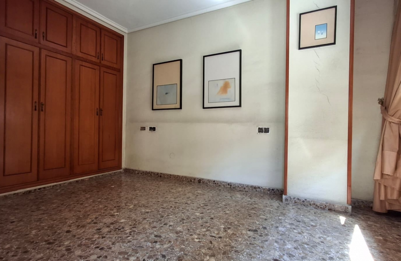 Resale - Apartment - Orihuela - Zona Centro