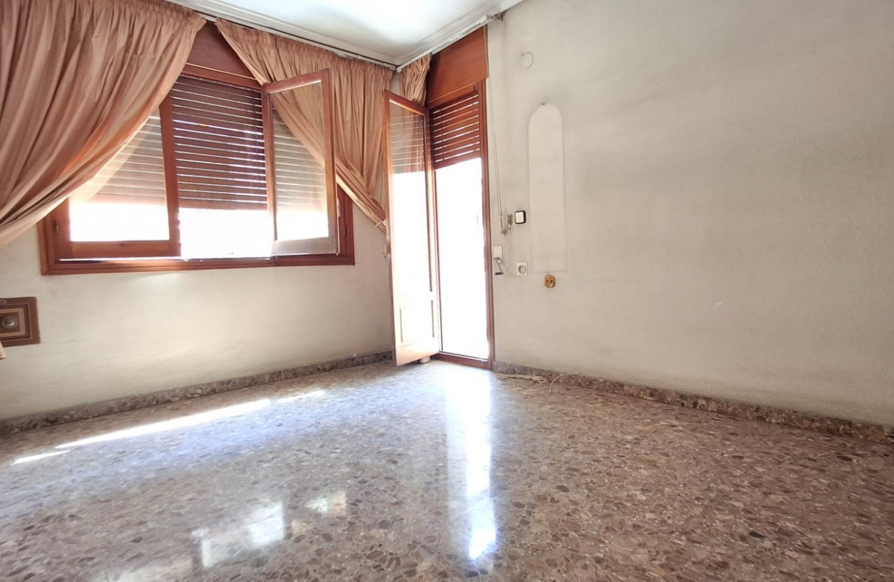 Resale - Apartment - Orihuela - Zona Centro