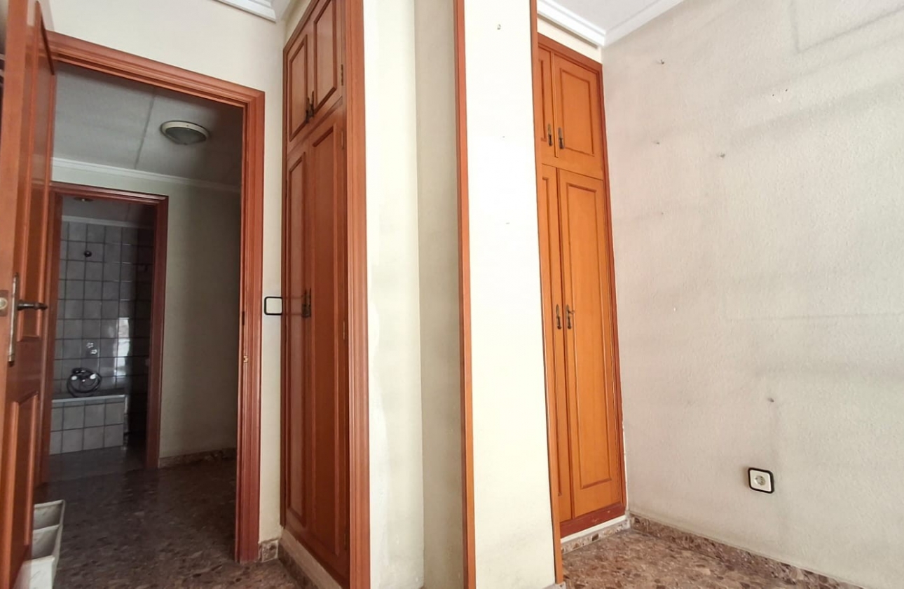 Resale - Apartment - Orihuela - Zona Centro