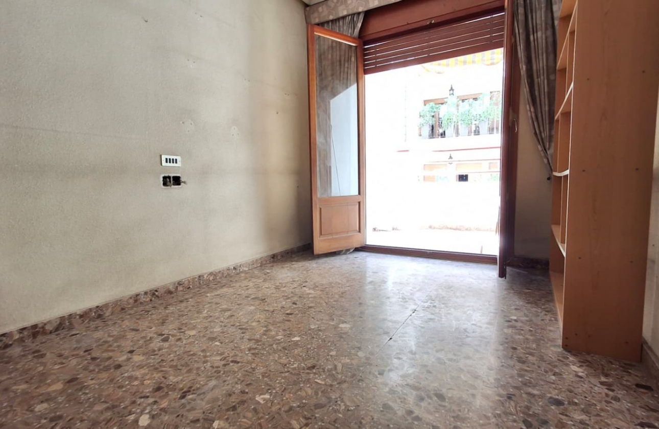 Resale - Apartment - Orihuela - Zona Centro