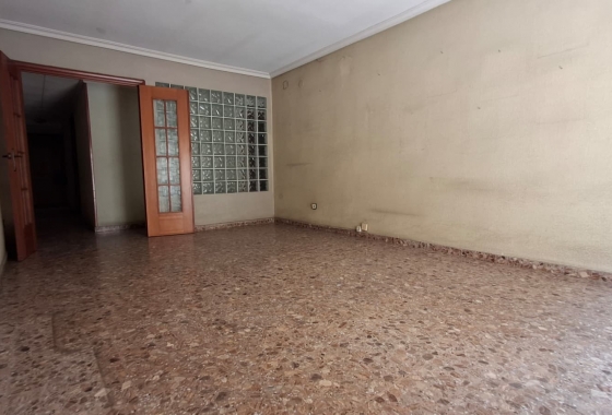 Resale - Apartment - Orihuela - Zona Centro