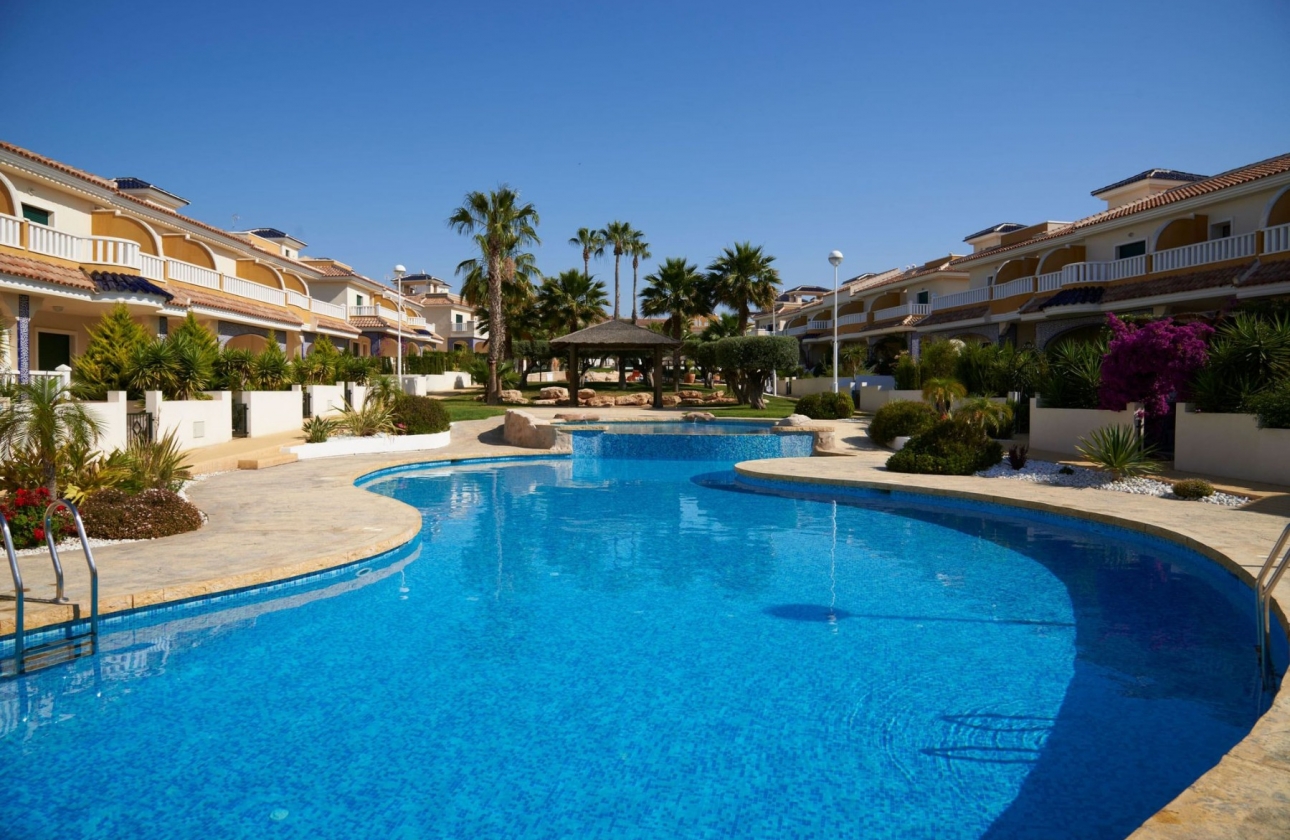 Resale - Townhouse - Ciudad Quesada - Doña Pepa