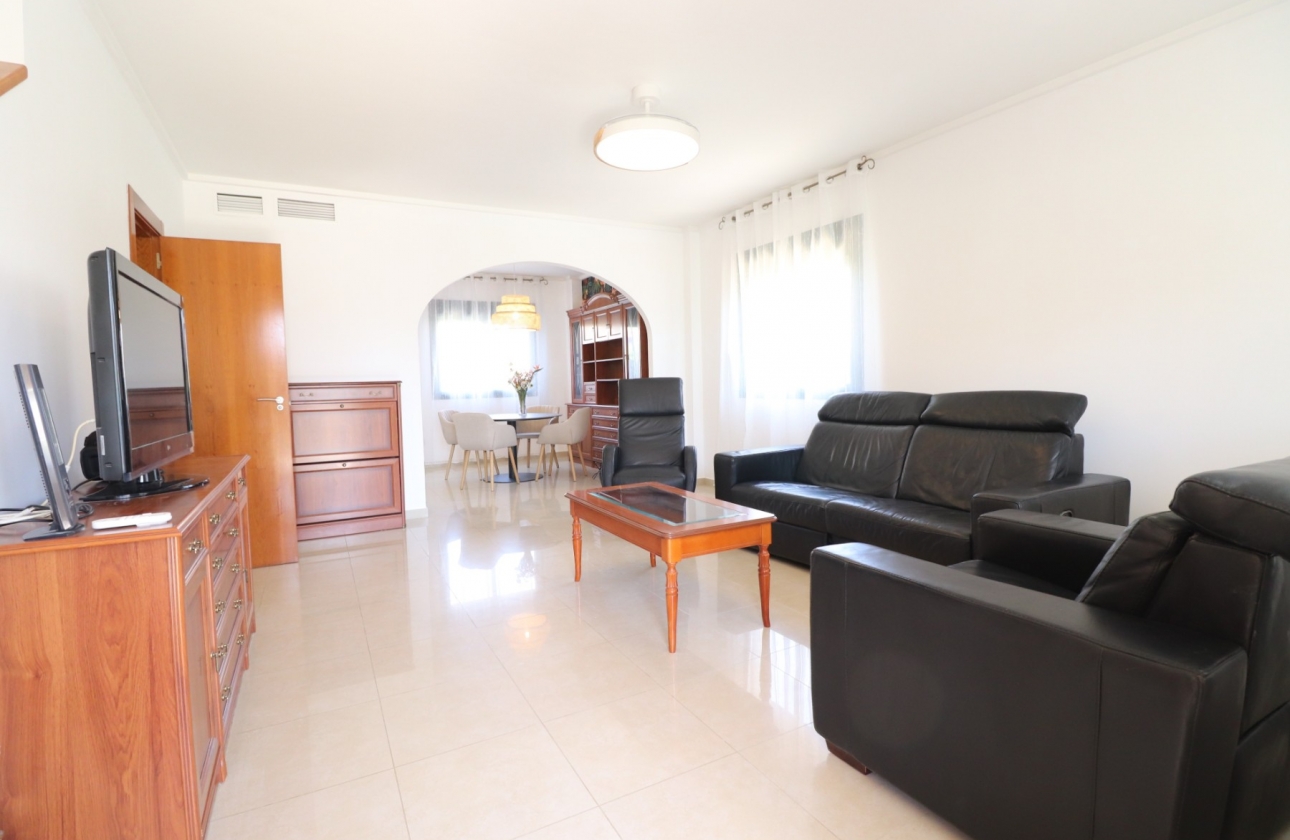 Resale - Townhouse - Ciudad Quesada - Doña Pepa