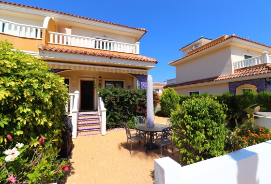 Resale - Townhouse - Ciudad Quesada - Doña Pepa