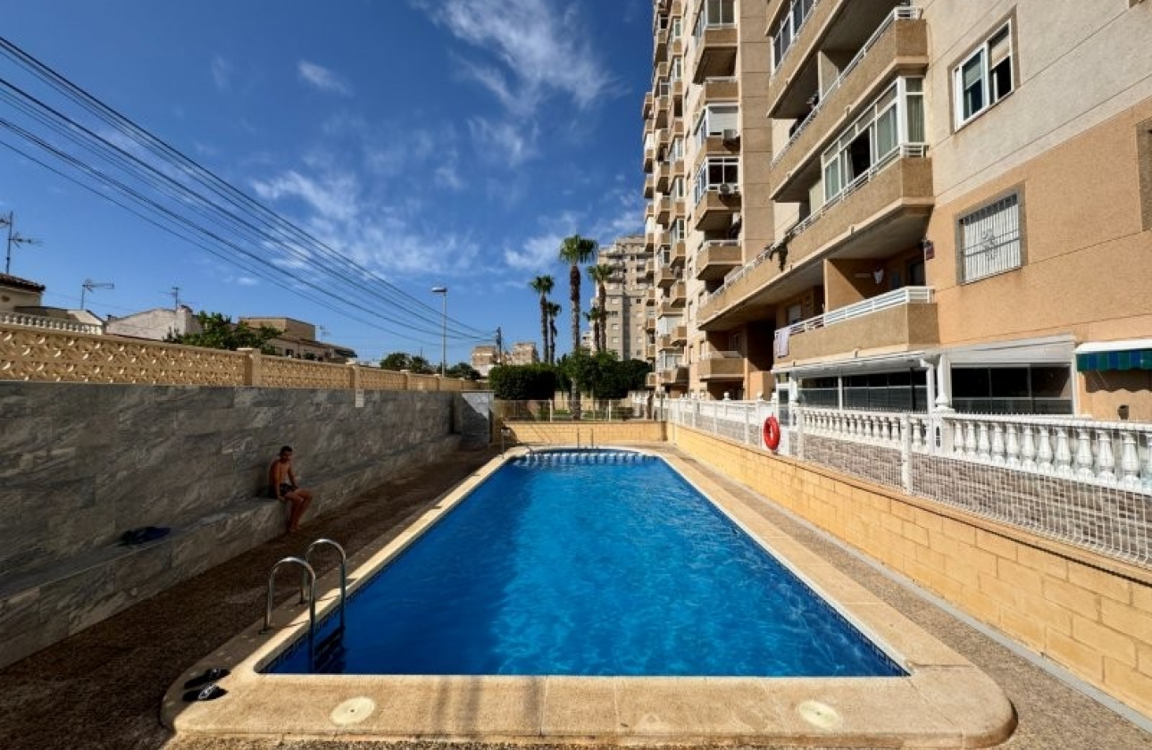 Reventa - Apartment - Torrevieja - Aguas nuevas 1