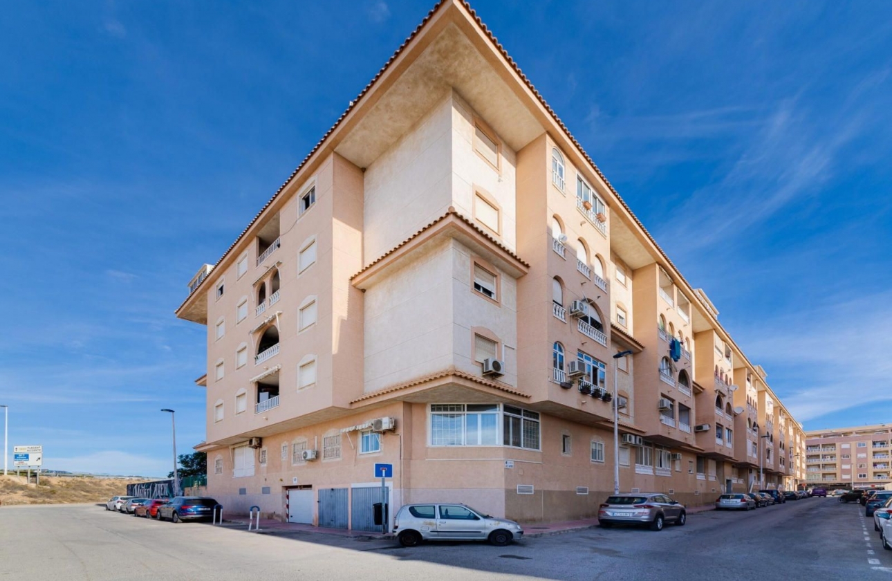 Rynek wtórny - Apartament - Torrevieja - Parque de las Naciones