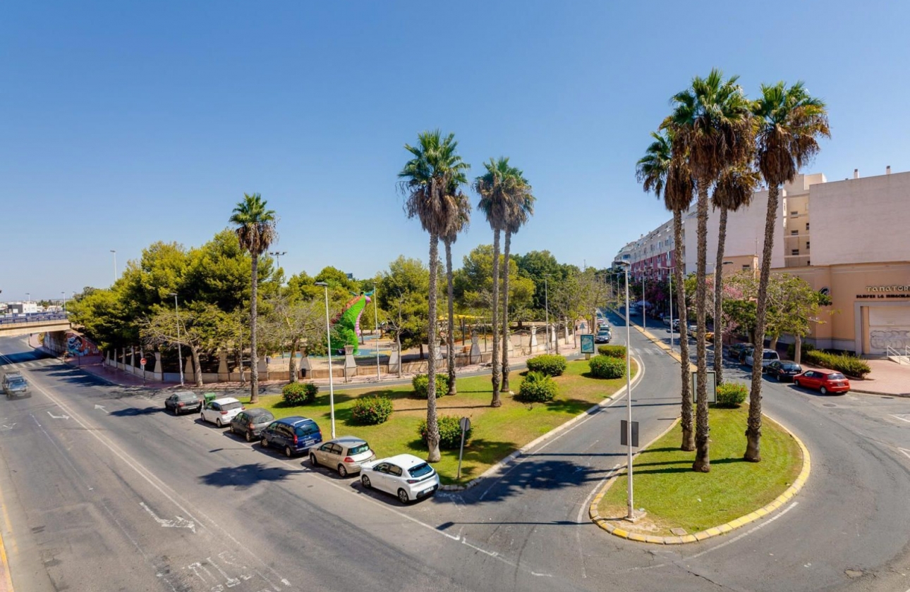 Rynek wtórny - Apartament - Torrevieja - Parque de las Naciones