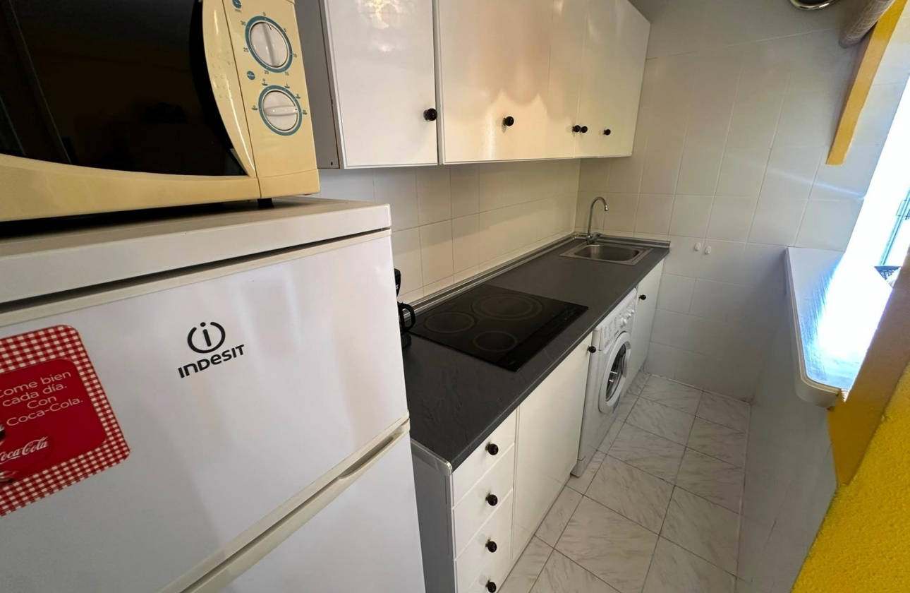 Rynek wtórny - Apartament - Torrevieja - La Mata